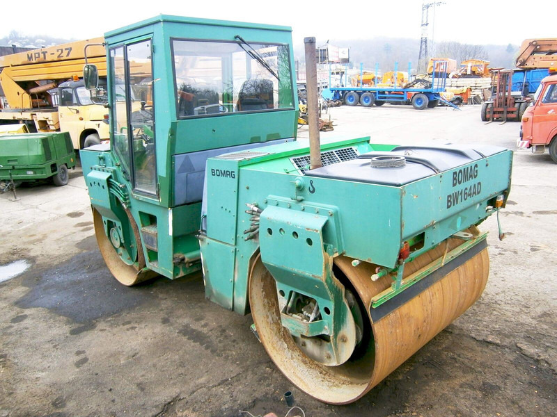 Bomag BW 164 AD problem elektro! - Henger: 2 kép. Bomag BW 164 AD problem elektro! - Henger: 2 kép.