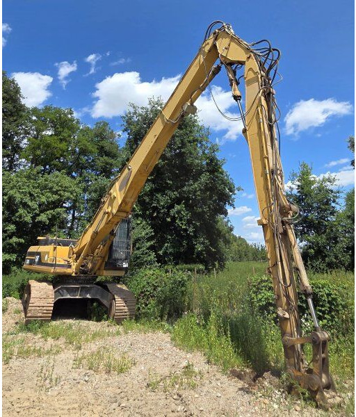 Caterpillar 330BL 21m - Bontó kotrógép: 3 kép. Caterpillar 330BL 21m - Bontó kotrógép: 3 kép.