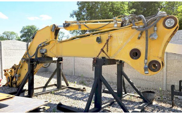 Caterpillar 330BL 21m - Bontó kotrógép: 4 kép. Caterpillar 330BL 21m - Bontó kotrógép: 4 kép.
