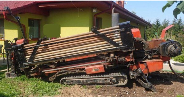 Ditch-Witch JT 1720 (5t , 40m/120mm - Irányított fúrógép: 2 kép. Ditch-Witch JT 1720 (5t , 40m/120mm - Irányított fúrógép: 2 kép.