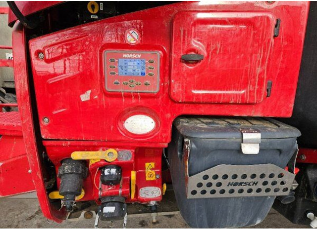 Horsch Leeb - LT 5 (27m/5m3, 600 ltr-min, pulze - Permetezők: 5 kép. Horsch Leeb - LT 5 (27m/5m3, 600 ltr-min, pulze - Permetezők: 5 kép.