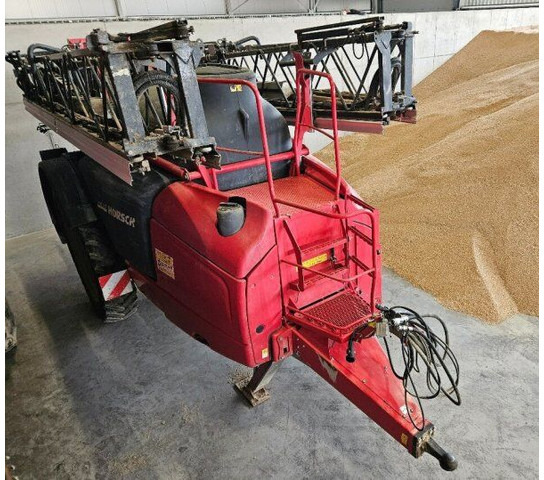 Horsch Leeb - LT 5 (27m/5m3, 600 ltr-min, pulze - Permetezők: 4 kép. Horsch Leeb - LT 5 (27m/5m3, 600 ltr-min, pulze - Permetezők: 4 kép.