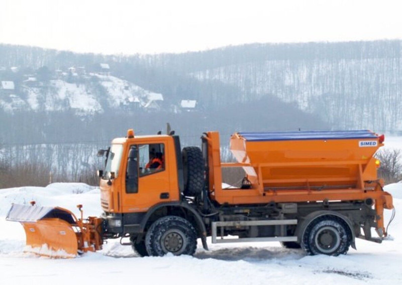 Iveco 4x4 ML140.E25 +winter zima (CZ)CTS +SIMED - Horgos rakodó teherautó: 1 kép. Iveco 4x4 ML140.E25 +winter zima (CZ)CTS +SIMED - Horgos rakodó teherautó: 1 kép.