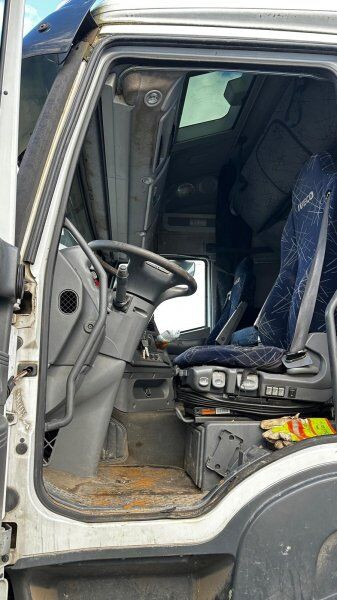 Platós teherautó, Darus autó Iveco Stralis 420: 14 kép.
