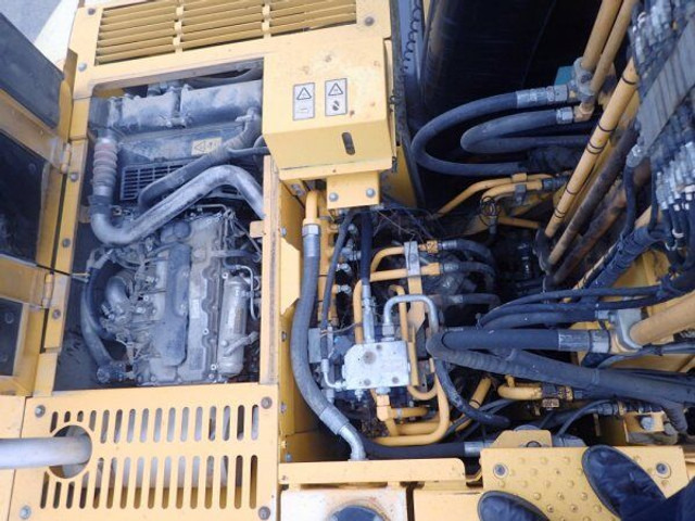 Gumikerekes kotró JCB JS 160 W: 9 kép.