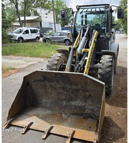 Kramer 5085 (353-11S) - Gumikerekes homlokrakodó: 2 kép. Kramer 5085 (353-11S) - Gumikerekes homlokrakodó: 2 kép.