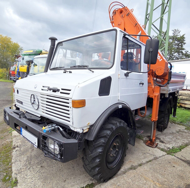 Mercedes-Benz UNIMOG 427.11 +12m! - Billenőplatós teherautó, Darus autó: 4 kép. Mercedes-Benz UNIMOG 427.11 +12m! - Billenőplatós teherautó, Darus autó: 4 kép.