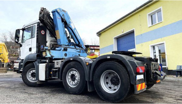 MAN 6x2 TGA 26.360 +17m HMF - Nyergesvontató: 3 kép. MAN 6x2 TGA 26.360 +17m HMF - Nyergesvontató: 3 kép.