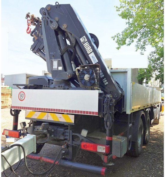 Renault Kerax 370 dxi - Platós teherautó, Darus autó: 4 kép. Renault Kerax 370 dxi - Platós teherautó, Darus autó: 4 kép.