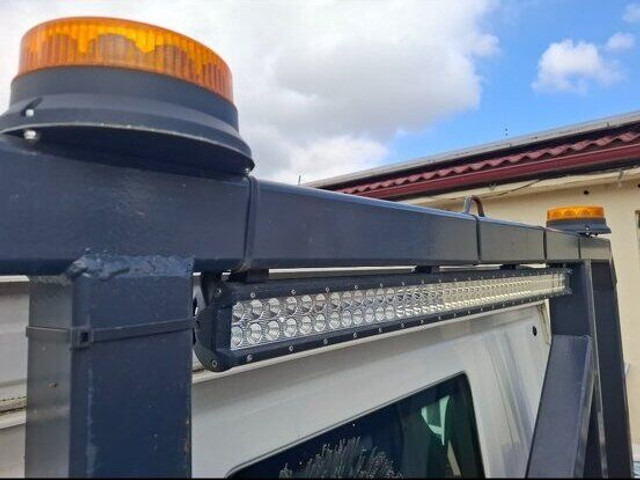 Scania 20.5t P280 - Billenőplatós teherautó: 3 kép. Scania 20.5t P280 - Billenőplatós teherautó: 3 kép.