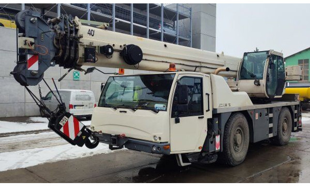 Terex AC40-2L - Terepjáró autódaru: 1 kép. Terex AC40-2L - Terepjáró autódaru: 1 kép.