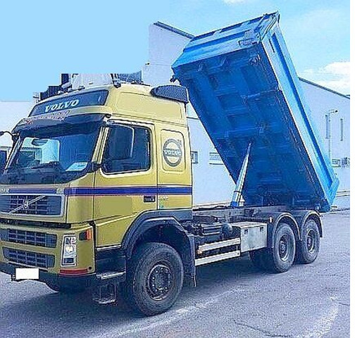 Volvo 6x6 FM12.440 (34t) - Billenőplatós teherautó: 1 kép. Volvo 6x6 FM12.440 (34t) - Billenőplatós teherautó: 1 kép.