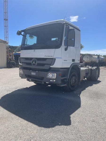Mercedes Actros 1846 - Nyergesvontató: 1 kép. Mercedes Actros 1846 - Nyergesvontató: 1 kép.