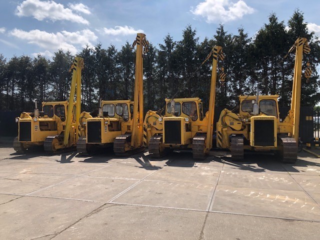 CATERPILLAR 561C - Csőfektető: 1 kép. CATERPILLAR 561C - Csőfektető: 1 kép.