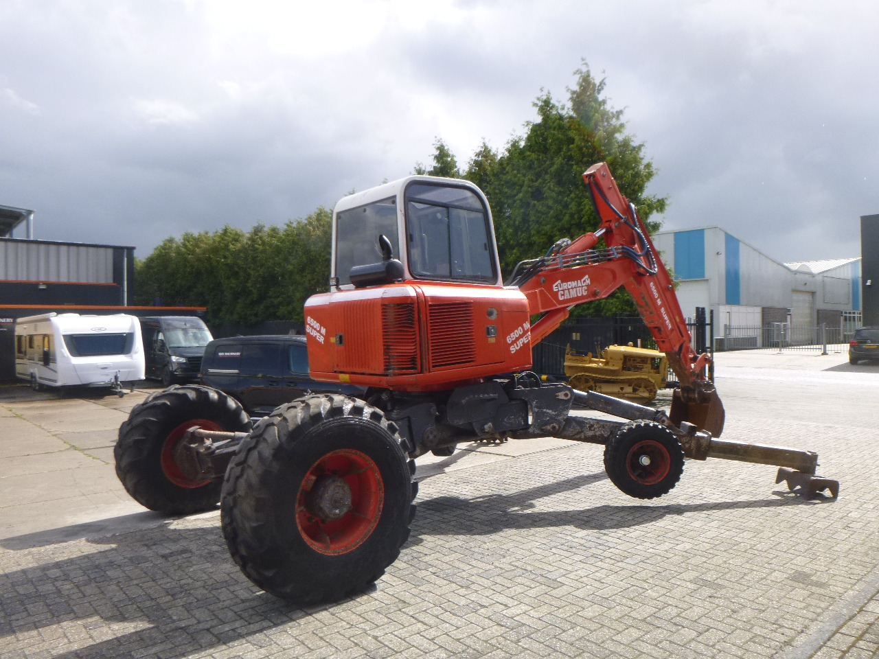 EUROCOMACH 6500M Super - Póklábú kotrógép: 5 kép. EUROCOMACH 6500M Super - Póklábú kotrógép: 5 kép.