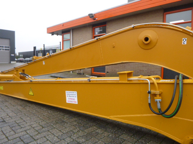 GEW Long reach KOMATSU PC210LC-10 & PC210LC-11 - Darugém - Kotrógép: 4 kép. GEW Long reach KOMATSU PC210LC-10 & PC210LC-11 - Darugém - Kotrógép: 4 kép.