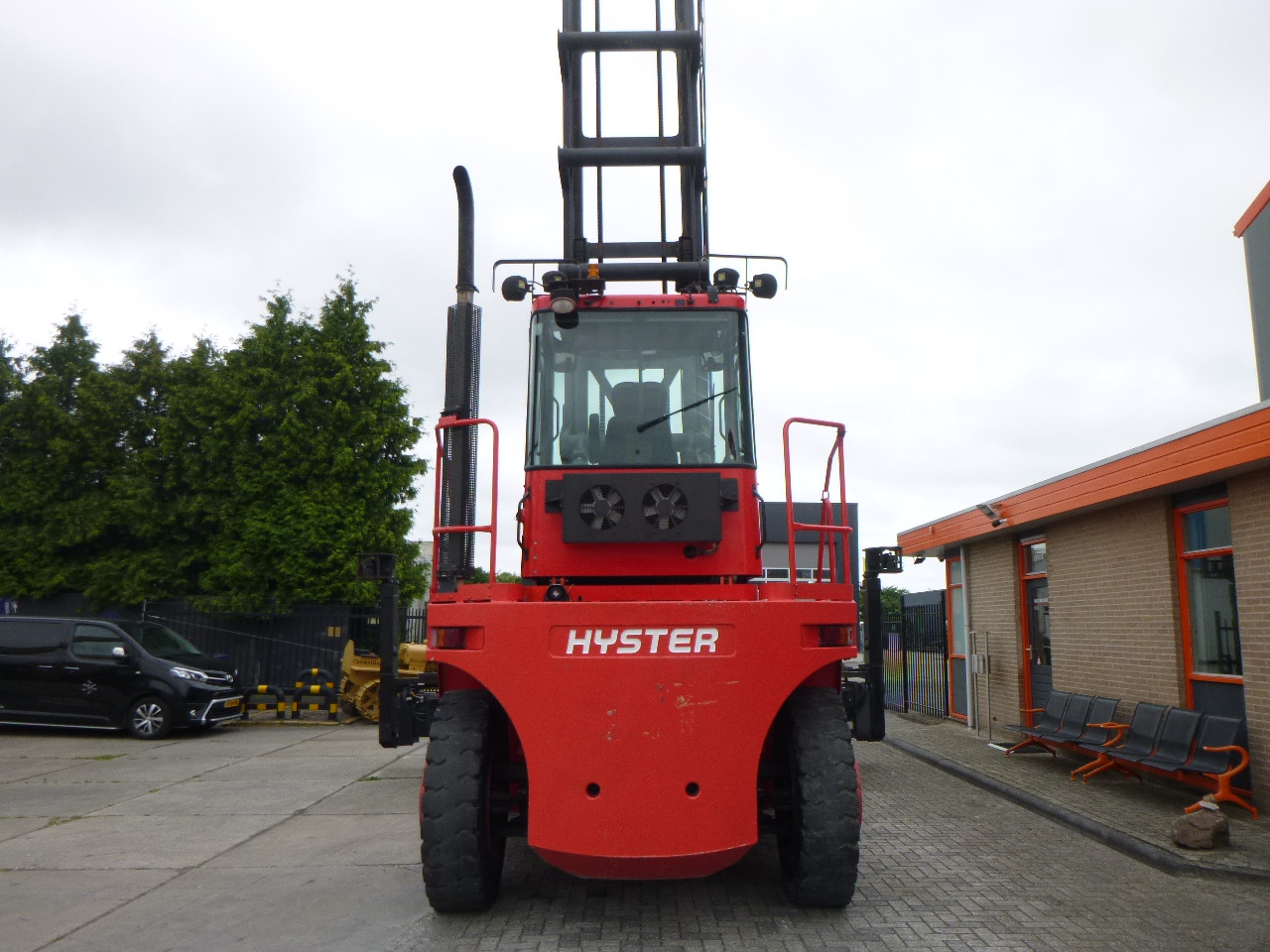 HYSTER H22.00XM-12EC - Konténer targoncá: 5 kép. HYSTER H22.00XM-12EC - Konténer targoncá: 5 kép.