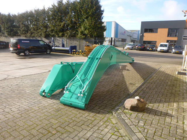 KOBELCO Long reach SK200-8 / SK200-10 / SK210LC-8 / SK210LC-10 - Darugém - Kotrógép: 4 kép. KOBELCO Long reach SK200-8 / SK200-10 / SK210LC-8 / SK210LC-10 - Darugém - Kotrógép: 4 kép.