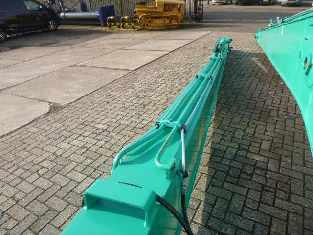 KOBELCO Long reach SK200-8 / SK200-10 / SK210LC-8 / SK210LC-10 - Darugém - Kotrógép: 5 kép. KOBELCO Long reach SK200-8 / SK200-10 / SK210LC-8 / SK210LC-10 - Darugém - Kotrógép: 5 kép.