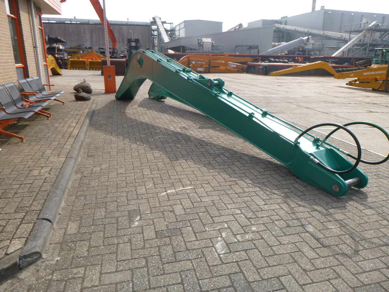 Új Darugém - Lánctalpas kotró KOBELCO SK200 / SK210: 11 kép. Új Darugém - Lánctalpas kotró KOBELCO SK200 / SK210: 11 kép.