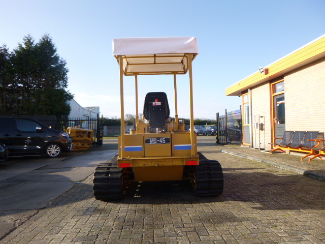 MOROOKA MS-45 - Lánctalpas homlokrakodó: 4 kép. MOROOKA MS-45 - Lánctalpas homlokrakodó: 4 kép.