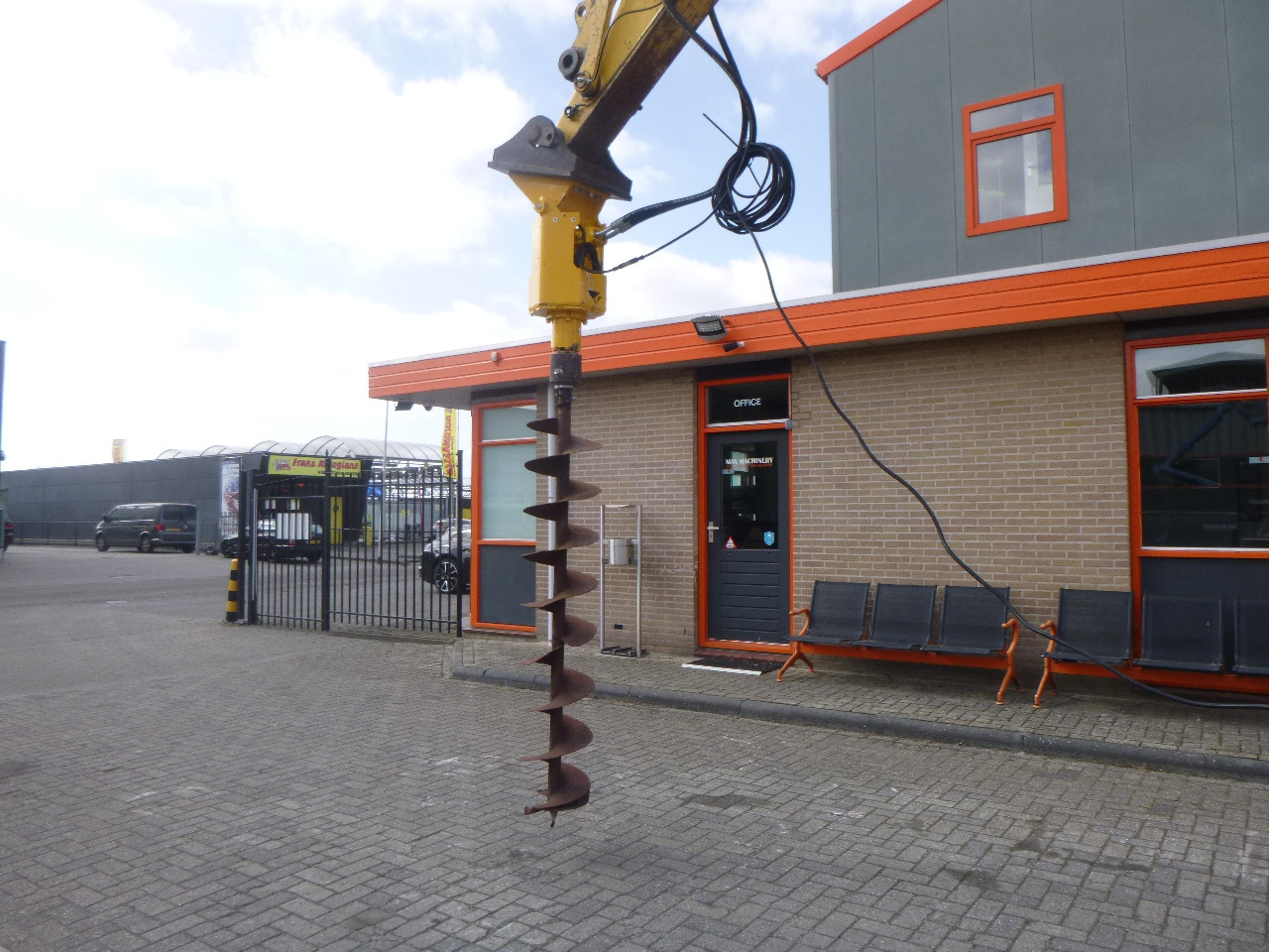 RABAUD TRH610 - Talajfúró - Talajfúró: 2 kép. RABAUD TRH610 - Talajfúró - Talajfúró: 2 kép.