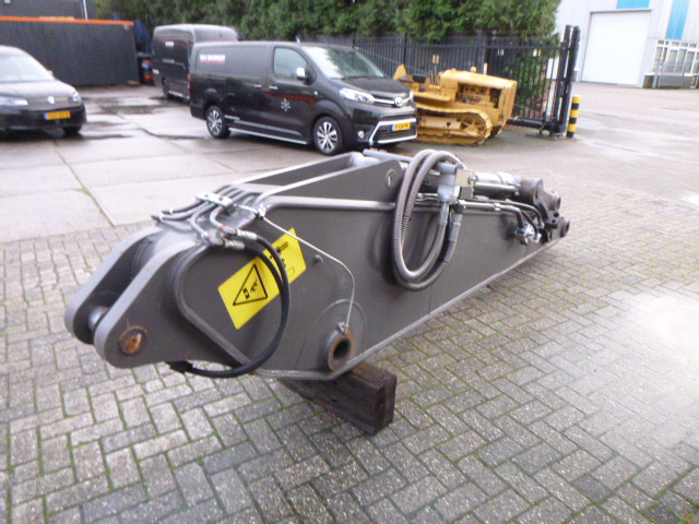 VOLVO EC235EL Stick - Darugém - Lánctalpas kotró: 4 kép. VOLVO EC235EL Stick - Darugém - Lánctalpas kotró: 4 kép.