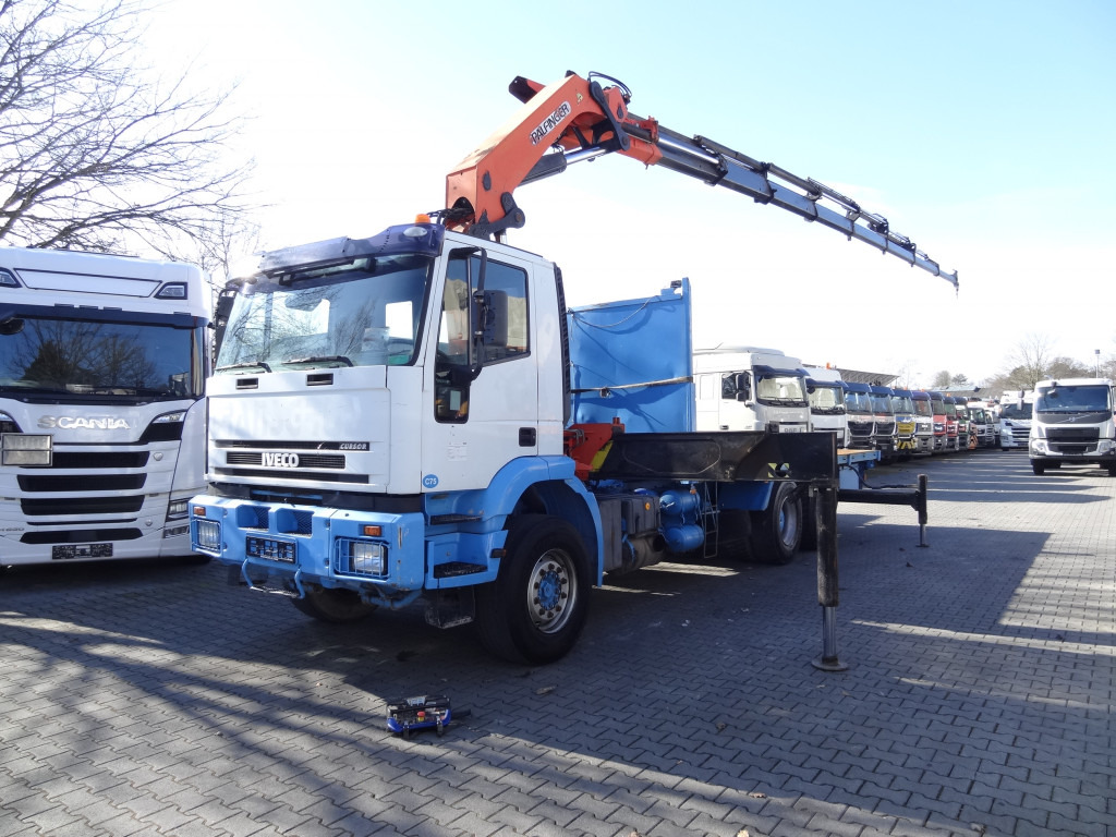 Iveco EuroTrakker 260E31 6X4 Palfinger 36002 - Darus autó, Platós teherautó: 1 kép. Iveco EuroTrakker 260E31 6X4 Palfinger 36002 - Darus autó, Platós teherautó: 1 kép.