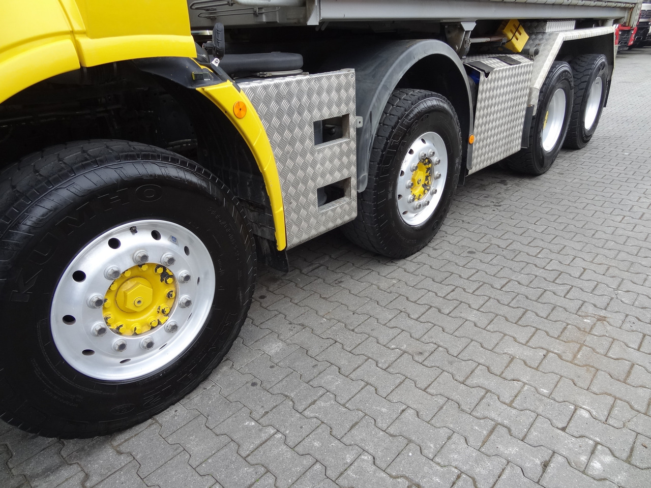 Iveco Trakker 450 8X4 Meiller - Billenőplatós teherautó: 2 kép. Iveco Trakker 450 8X4 Meiller - Billenőplatós teherautó: 2 kép.