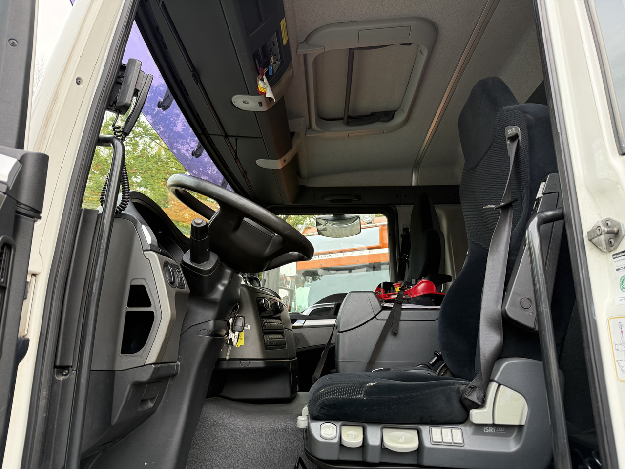 MAN TGS 26.360 6X2 Palfinger 27002 bis 26.5 Meter - Platós teherautó, Darus autó: 5 kép. MAN TGS 26.360 6X2 Palfinger 27002 bis 26.5 Meter - Platós teherautó, Darus autó: 5 kép.