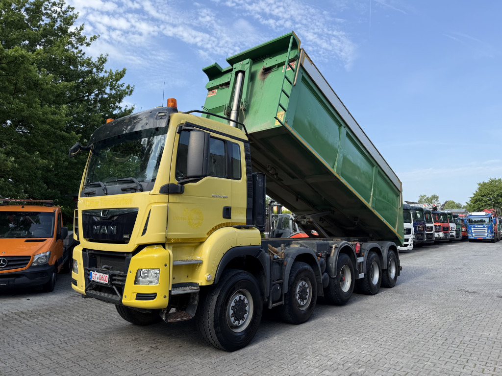 MAN TGS 50.460 10X8 - Billenőplatós teherautó: 1 kép. MAN TGS 50.460 10X8 - Billenőplatós teherautó: 1 kép.