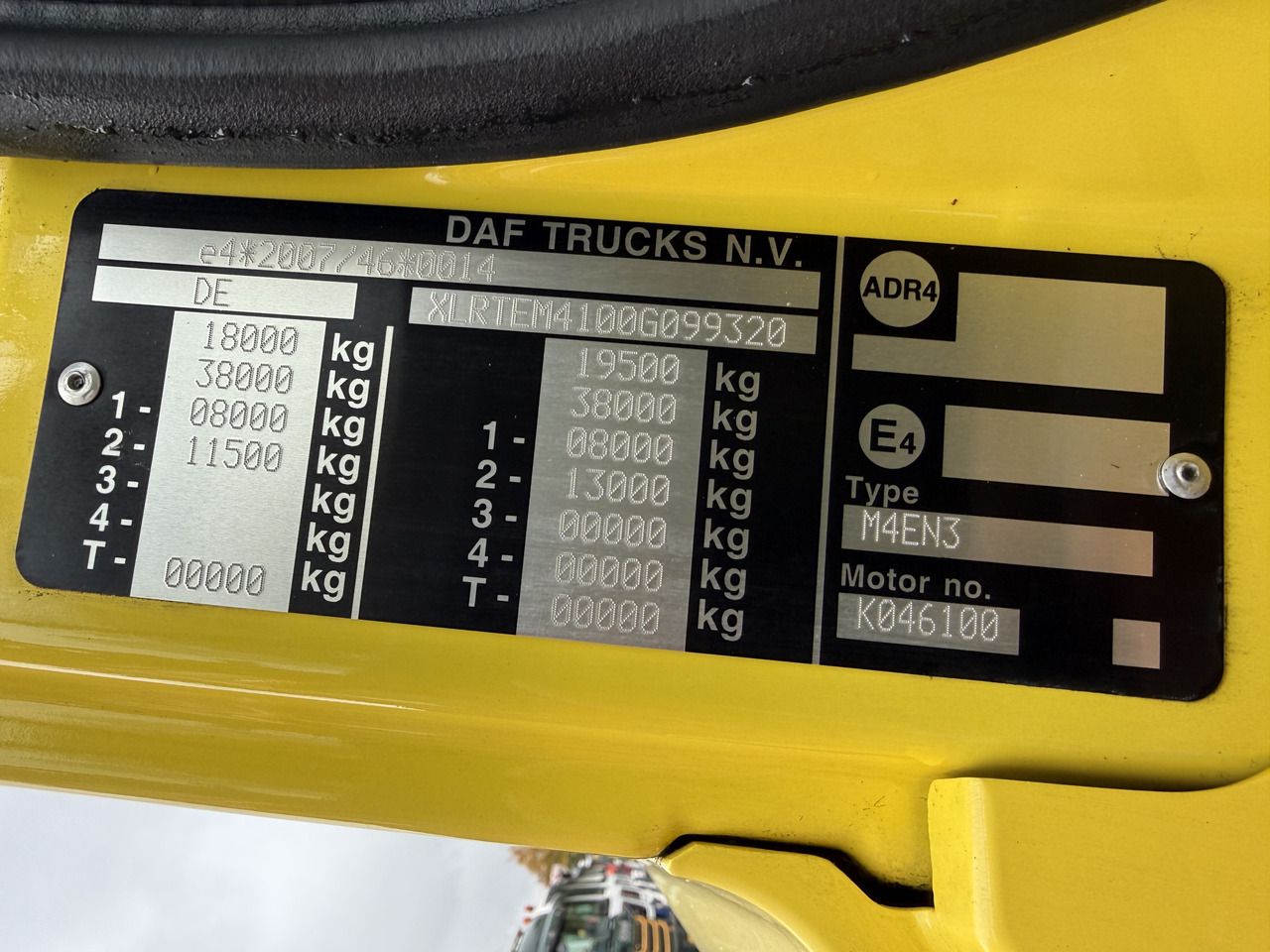 Daf CF 370 4X2 - Nyergesvontató: 5 kép. Daf CF 370 4X2 - Nyergesvontató: 5 kép.