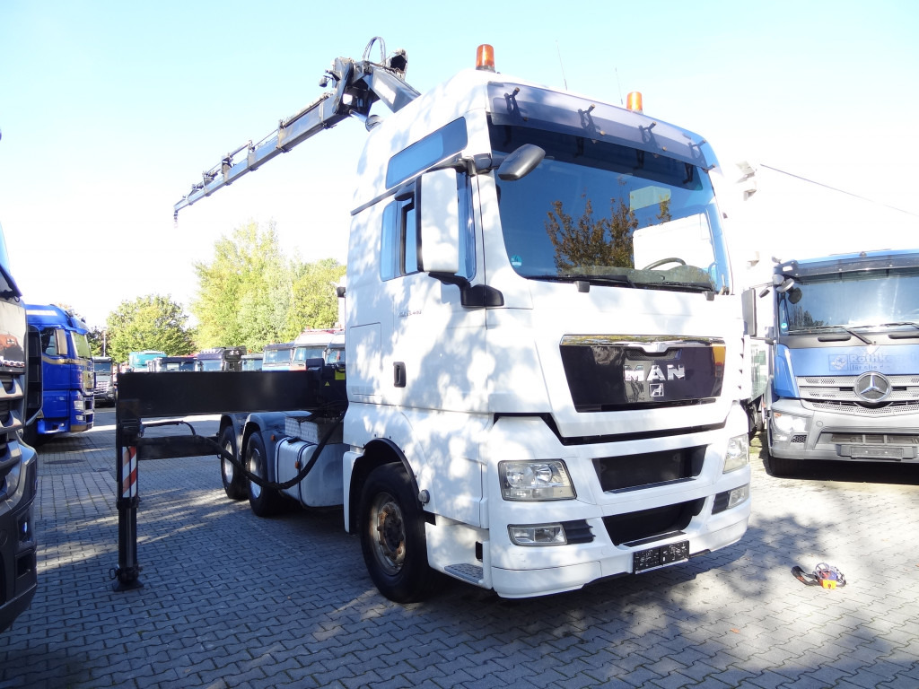 Nyergesvontató MAN TGX 33.480 6X4 Kran MKG 381 bis 20 Meter: 9 kép.