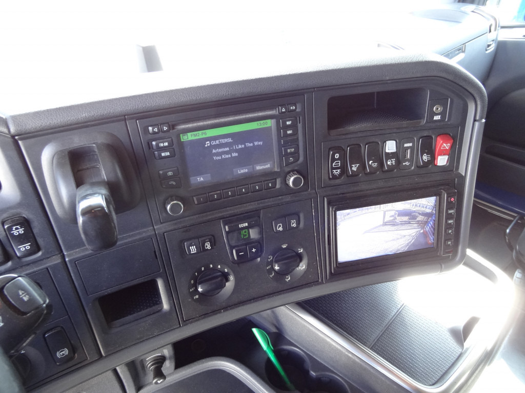 Scania R580 V8 6X2 Topline - Nyergesvontató: 5 kép. Scania R580 V8 6X2 Topline - Nyergesvontató: 5 kép.