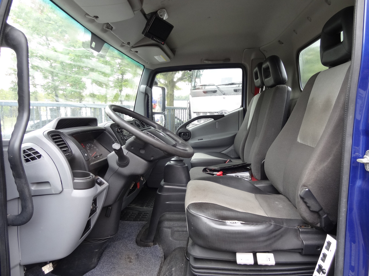 Renault D180.75 Haken Multilift - Horgos rakodó teherautó: 4 kép. Renault D180.75 Haken Multilift - Horgos rakodó teherautó: 4 kép.