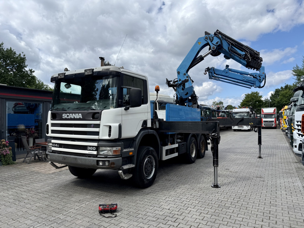 Scania P124 360 6X6 Palfinger 48000 bis 32 Meter - Platós teherautó, Darus autó: 1 kép. Scania P124 360 6X6 Palfinger 48000 bis 32 Meter - Platós teherautó, Darus autó: 1 kép.