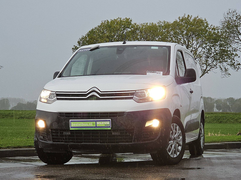 Citroën Berlingo 1.2 L1 Benzine Automaat! - Dobozos kisteherautó: 1 kép. Citroën Berlingo 1.2 L1 Benzine Automaat! - Dobozos kisteherautó: 1 kép.