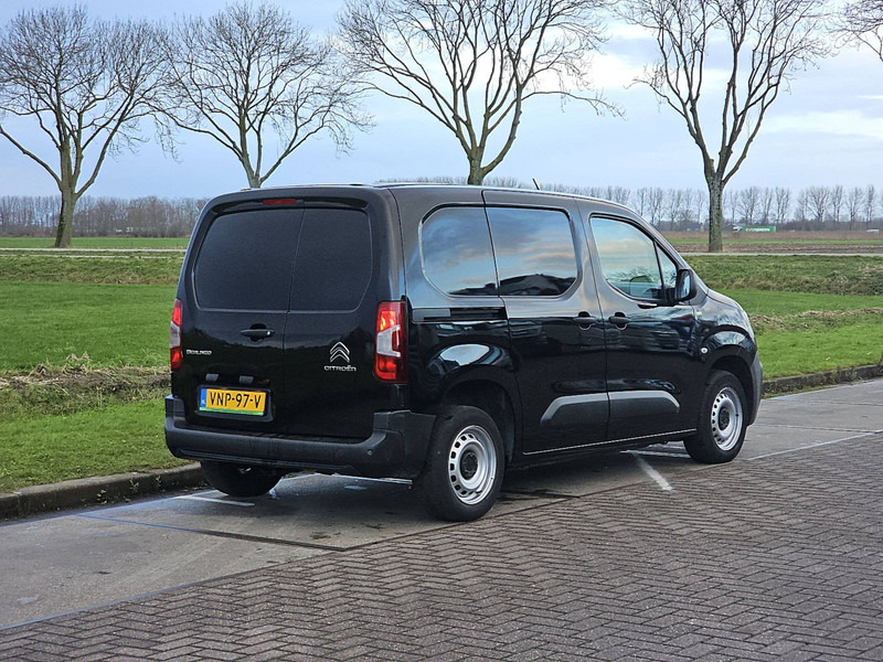 Citroën Berlingo 1.5 L1 Navi Euro6 NAP! - Dobozos kisteherautó: 3 kép. Citroën Berlingo 1.5 L1 Navi Euro6 NAP! - Dobozos kisteherautó: 3 kép.
