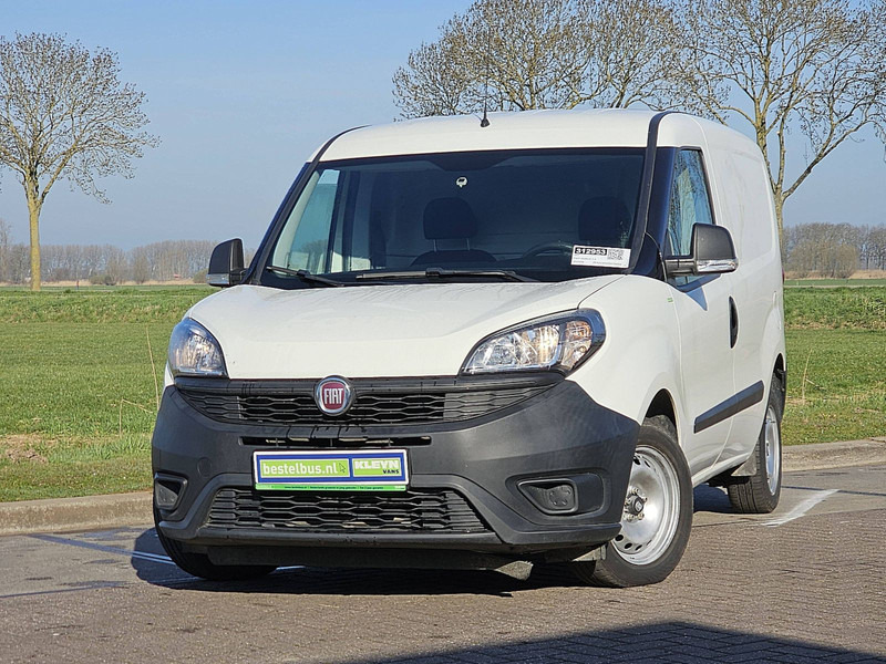 Dobozos kisteherautó Fiat Doblò 1.3 L1 Airco Euro6 NAP!: 1 kép.