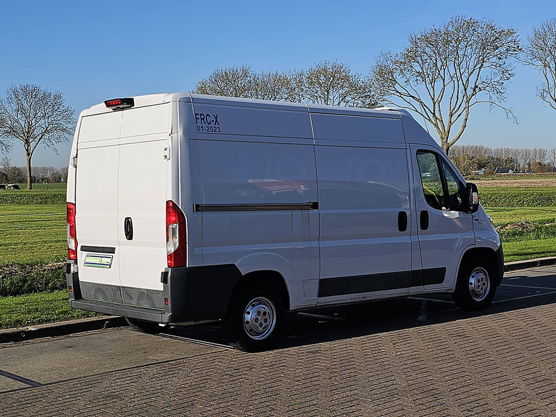 Fiat Ducato 2.3 L2H2 Koelwagen FRIGO - Hűtős kisteherautó: 3 kép. Fiat Ducato 2.3 L2H2 Koelwagen FRIGO - Hűtős kisteherautó: 3 kép.