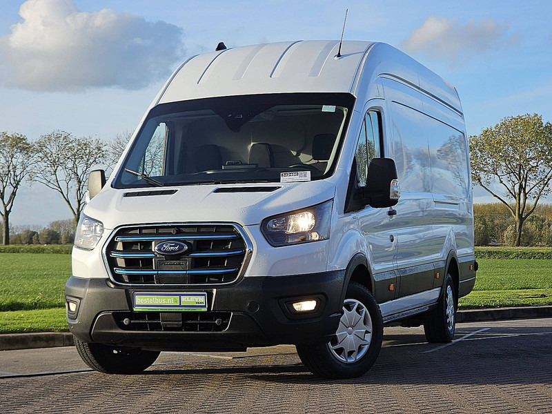 Ford E-Transit L4H3 Maxi 68kWh! - Furgon, Elektromos kisteherautó: 1 kép. Ford E-Transit L4H3 Maxi 68kWh! - Furgon, Elektromos kisteherautó: 1 kép.