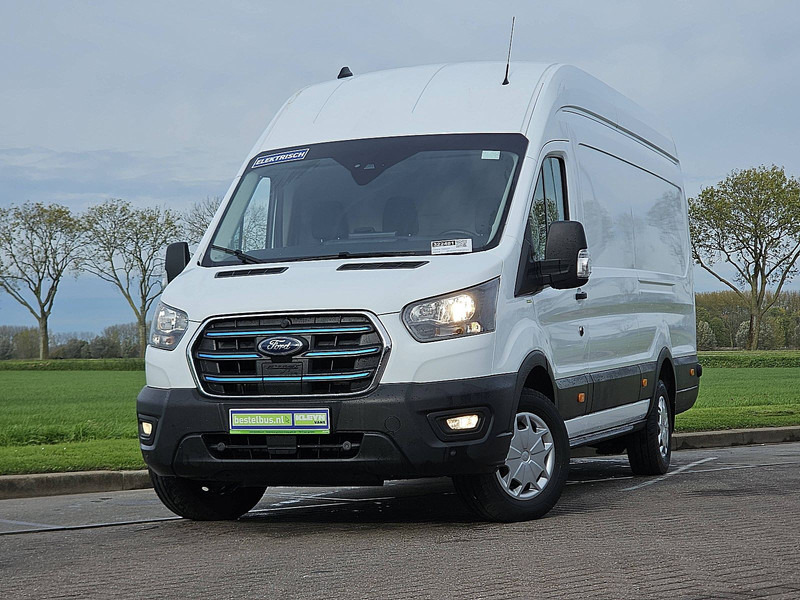 Ford E-Transit L4H3 Maxi 68kWh! - Furgon, Elektromos kisteherautó: 1 kép. Ford E-Transit L4H3 Maxi 68kWh! - Furgon, Elektromos kisteherautó: 1 kép.
