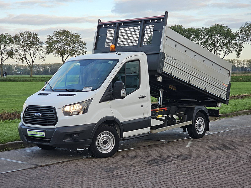 Ford Transit 2.0 3-Zijdige Kipper NAP - Billenőplatós kisteherautó: 2 kép. Ford Transit 2.0 3-Zijdige Kipper NAP - Billenőplatós kisteherautó: 2 kép.