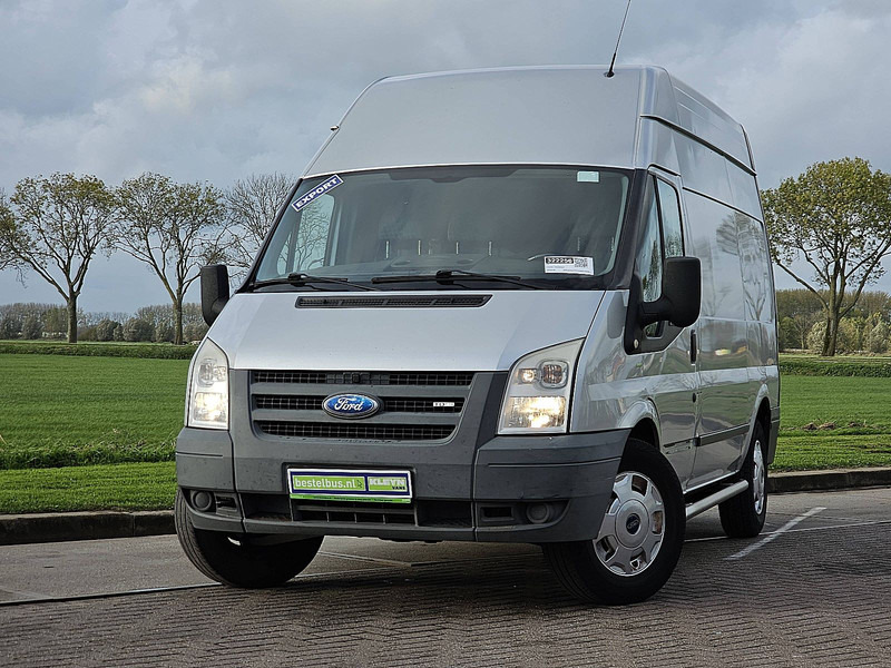 Ford Transit 2.2 TDCI - Kis furgon: 1 kép. Ford Transit 2.2 TDCI - Kis furgon: 1 kép.