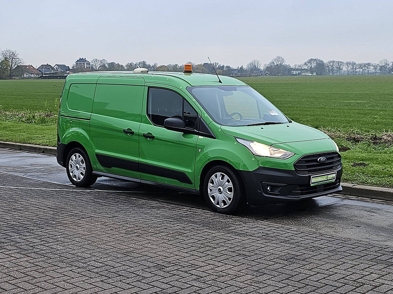 Ford Transit Connect 1.5 TDCI 100 TREND L2 - Dobozos kisteherautó: 5 kép. Ford Transit Connect 1.5 TDCI 100 TREND L2 - Dobozos kisteherautó: 5 kép.