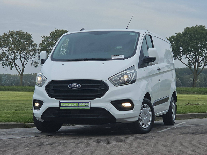 Ford Transit Custom 2.0 L1H1 Navi Trekhaak! - Kis furgon: 1 kép. Ford Transit Custom 2.0 L1H1 Navi Trekhaak! - Kis furgon: 1 kép.