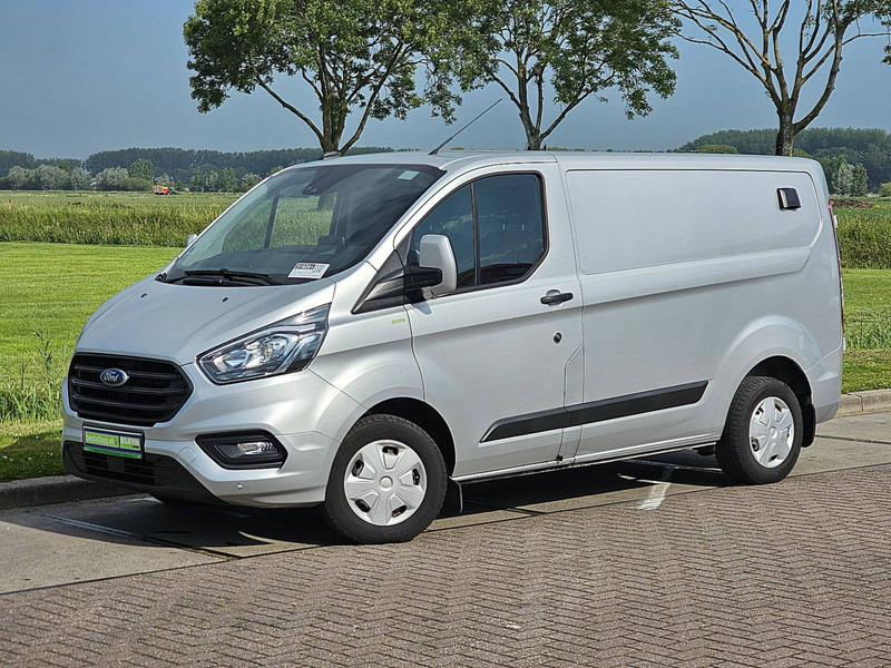 Ford Transit Custom 2.0 L1H1 Wp-Inrichting! - Furgon: 2 kép. Ford Transit Custom 2.0 L1H1 Wp-Inrichting! - Furgon: 2 kép.