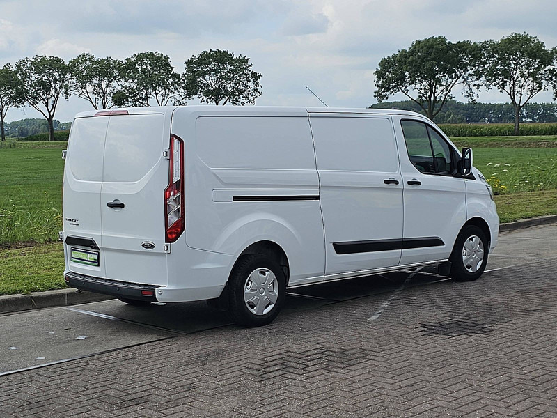 Ford Transit Custom 2.0 L2H1 Navi PDC! - Kis furgon: 3 kép. Ford Transit Custom 2.0 L2H1 Navi PDC! - Kis furgon: 3 kép.
