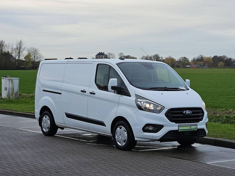 Ford Transit Custom 2.0 TDCI 130 TREND L2 - Kis furgon: 5 kép. Ford Transit Custom 2.0 TDCI 130 TREND L2 - Kis furgon: 5 kép.