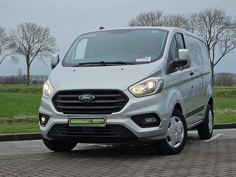 Ford Transit Custom 2.0 ac automaat EURO6 - Kis furgon: 1 kép. Ford Transit Custom 2.0 ac automaat EURO6 - Kis furgon: 1 kép.